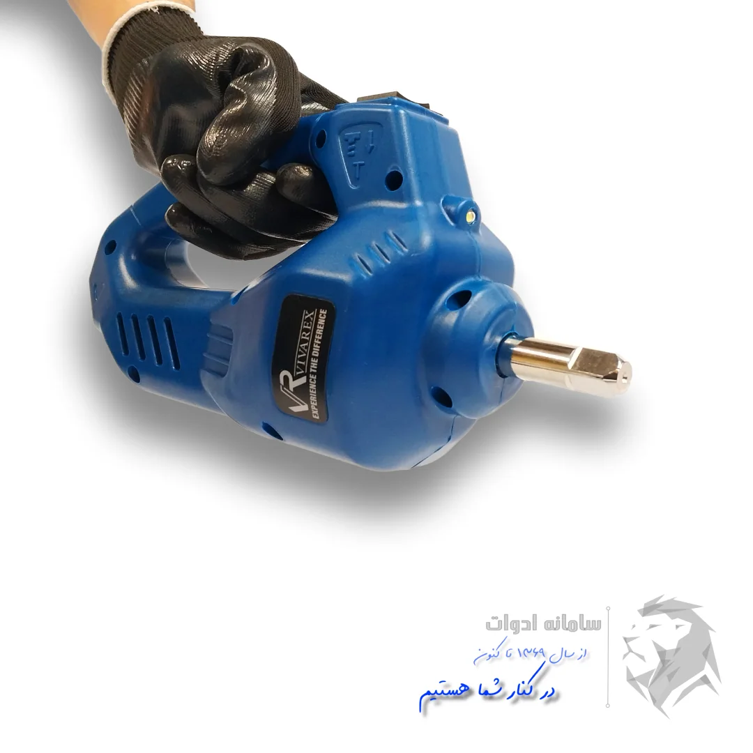 کیت سه کاره(جک_کمپرسور_بکس)برق شهری و فندکی مدل VR-220/41+ویدئو بررسی 11 بکس فندکی ویوارکس در دست کاربر